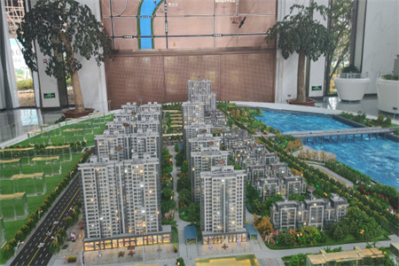 三小九本学区！怡和名门电梯中层精装大三房136万证齐可按揭